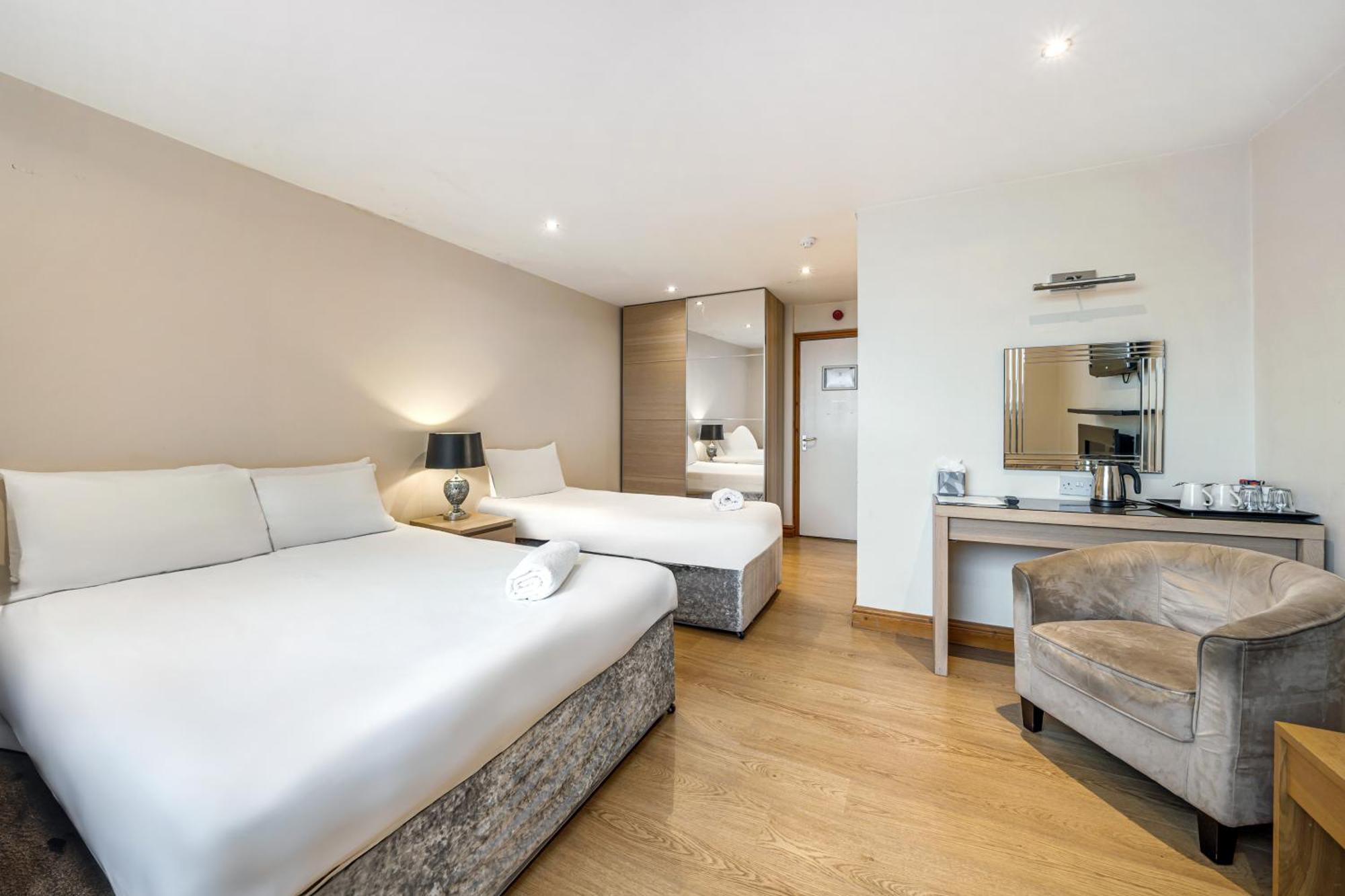 Bluewaters Hotel Blackpool Buitenkant foto
